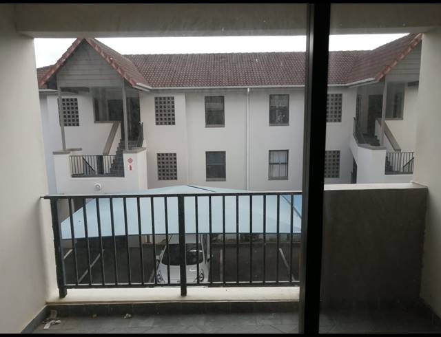 3 BEDROOM APARTMENT TO LET IN WESTVILLE